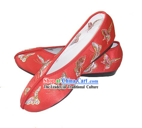 Chinese Traditional Handmade Embroidered Butterfly Satin Shoes _red_