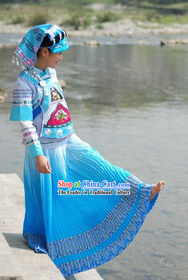 Chinese Traditional Handmade Yi Minority Dance Costumes and Hat for Women