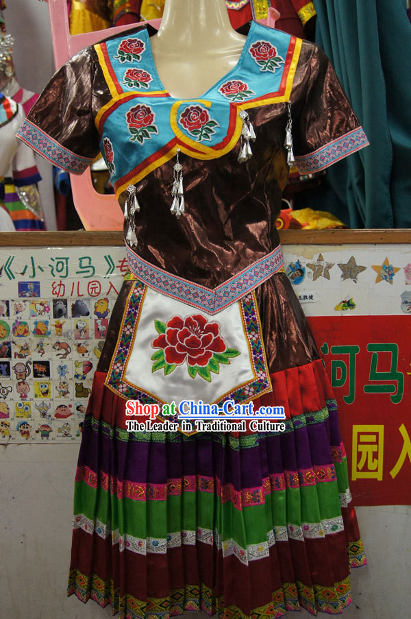 Traditional Chinese Minority Clothing