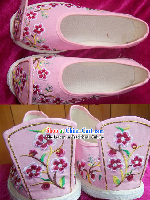 Chinese Tang Dynasty Hanfu Embroidery Shoes