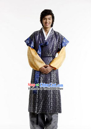 Traditional Korean Hanbok for Men