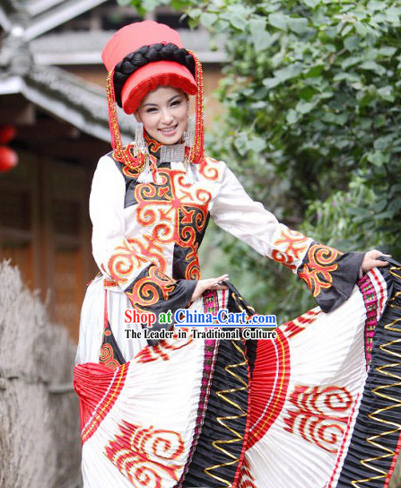 Traditional Yi Minority Women Clothing and Hat