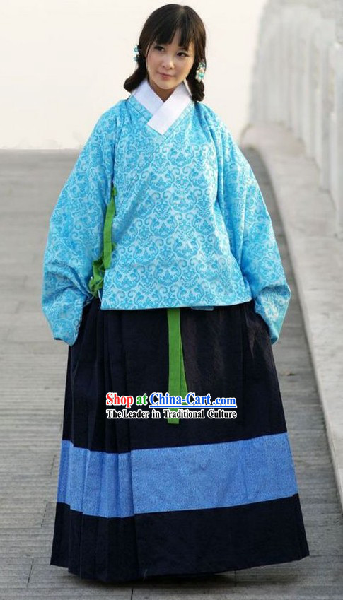 Ancient Chinese Blue Clothing for Women