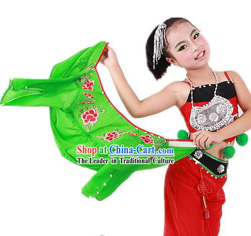Traditional Chinese Ethnic Attire and Hat for Kids