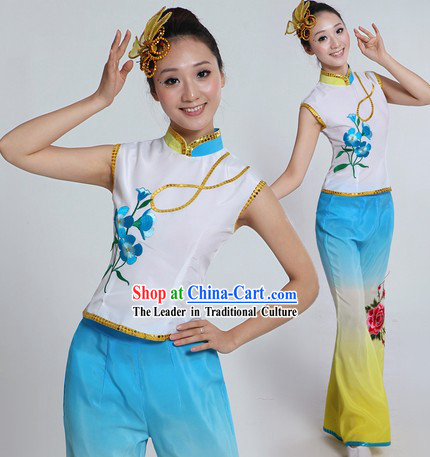 Traditional Chinese Dance Costume and Headpiece for Women