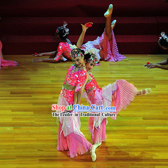 Modern Chinese Folk Dance Costumes and Headgear for Women