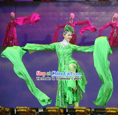 Traditional Chinese Adult Long Sleeve Dance Dress and Headwear Complete Set