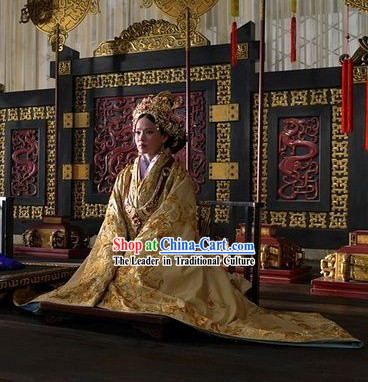 The Assassins Golden Han Empress Clothing and Hat Full Set