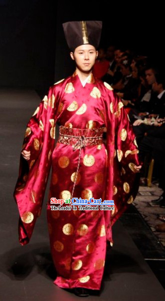 The Ancients Chinese Nobility Male Model Robe and Hat