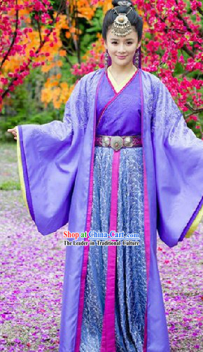 Traditional Chinese Xiao Ao Jiang Hu Ren Yingying Costumes and Hair Accessories