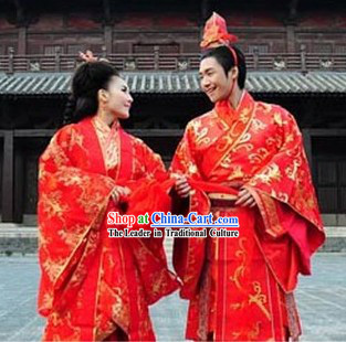 Traditional Chinese Wedding Hanfu Dresses for Brides and Bridegrooms