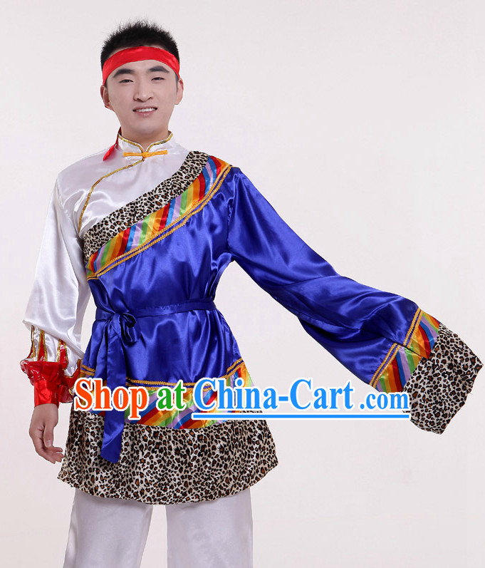 Mongolian Traditional Dress for Men