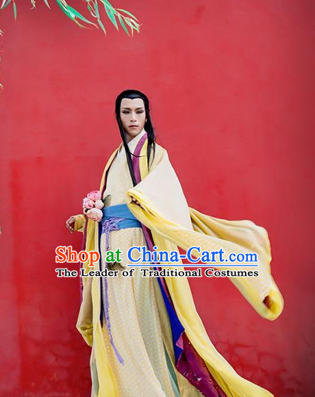 Chinese Ancient Yellow Superhero Garment for Men