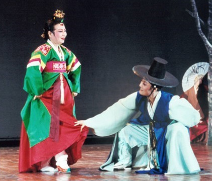 Korean Traditional Stage Performance Costumes for Men and Women