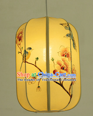 Chinese Classical Handmade and Painted Silk Hanging Palace Lantern