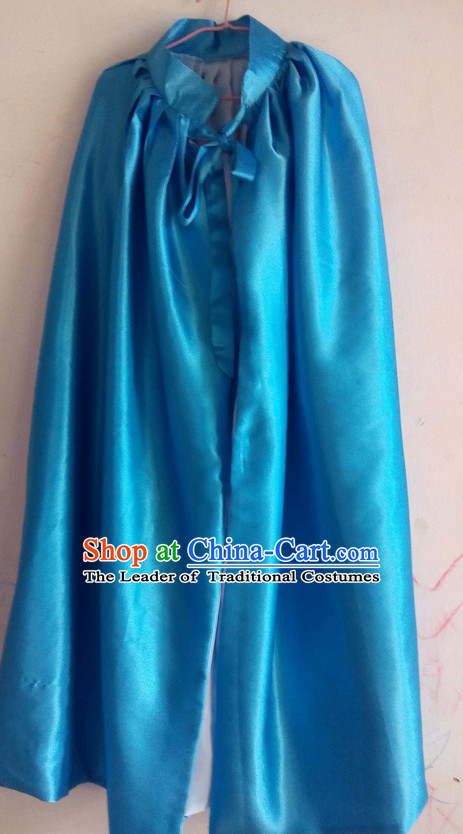Traditional Chinese Blue Mantle
