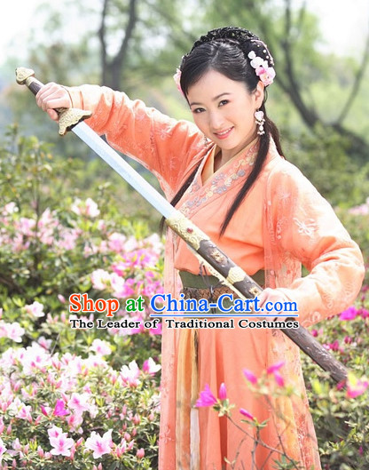 Ancient Chinese Style Superheroine Costumes Dress Authentic Clothes Culture Han Dresses Traditional National Dress Clothing and Headpieces Complete Set for Brides