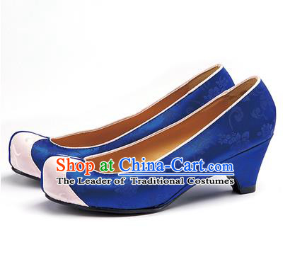 Traditional Korean National Wedding Deep Blue Embroidered Shoes, Asian Korean Hanbok Bride Embroidery Satin High-heeled Shoes for Women