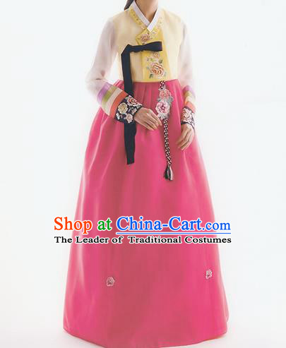 Korean National Handmade Formal Occasions Wedding Bride Clothing Embroidered Yellow Blouse and Pink Dress Palace Hanbok Costume for Women
