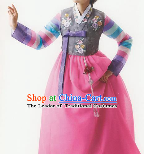 Korean National Handmade Formal Occasions Wedding Bride Clothing Embroidered Grey Blouse and Pink Dress Palace Hanbok Costume for Women