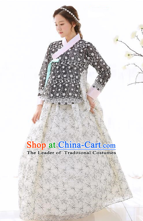 Top Grade Korean National Handmade Wedding Clothing Palace Bride Hanbok Costume Embroidered Black Blouse and White Dress for Women