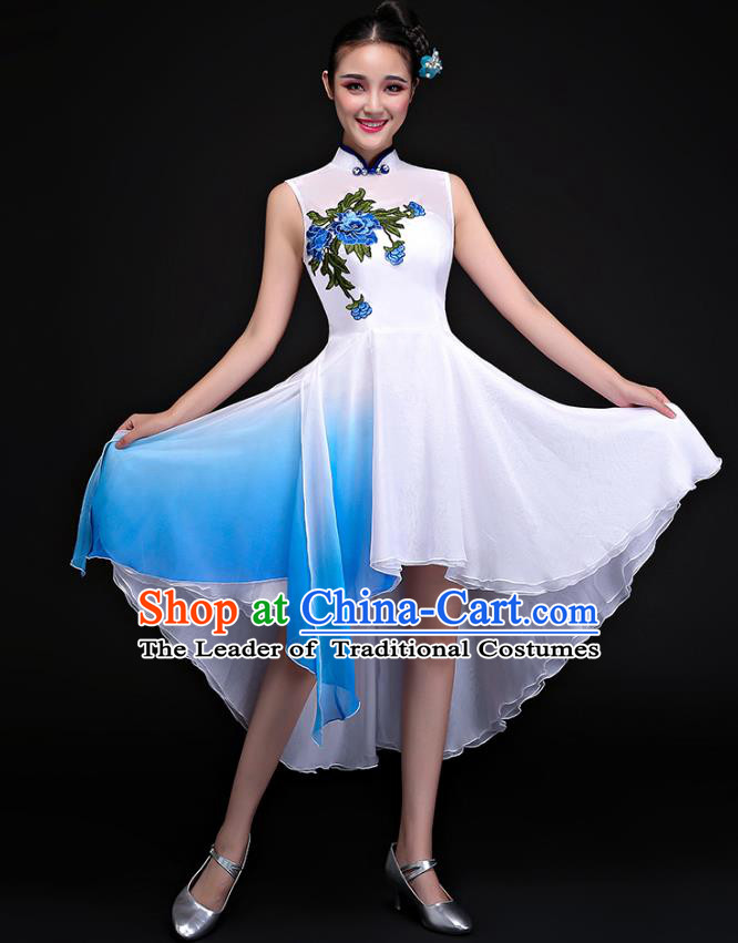 Traditional Chinese Classical Fan Dance Embroidered White Cheongsam Dress, China Yangko Folk Dance Clothing for Women