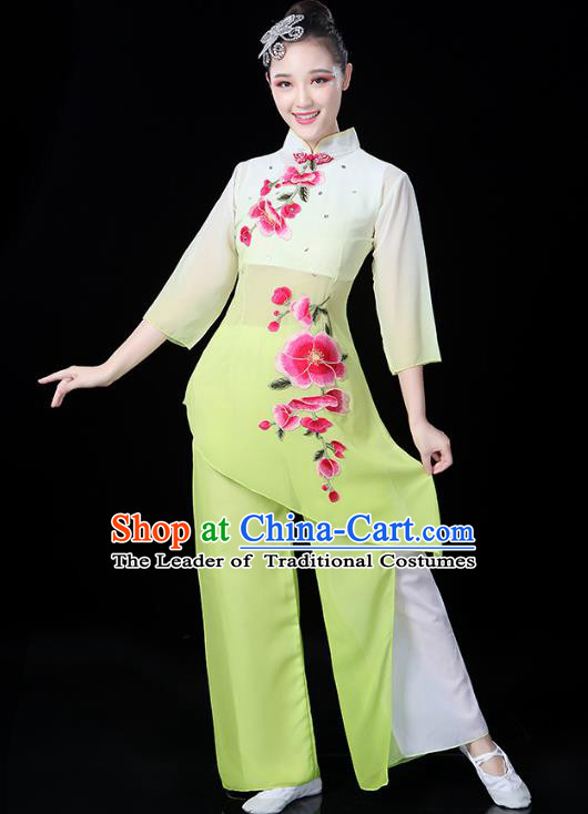 Traditional Chinese Classical Fan Dance Embroidered Costume, China Yangko Folk Dance Yellow Clothing for Women