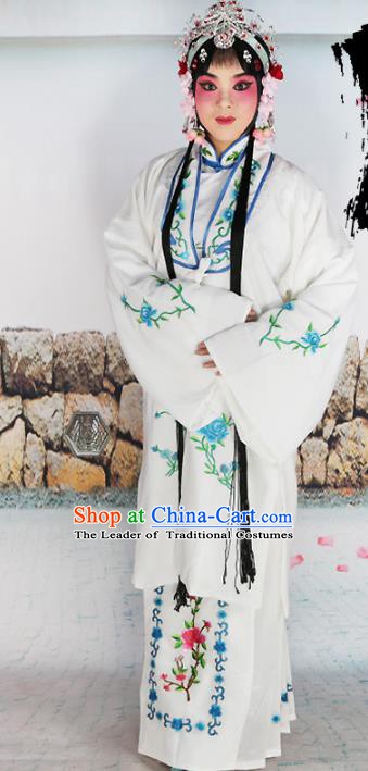 Chinese Beijing Opera Actress Nobility Lady Embroidered White Costume, China Peking Opera Diva Embroidery Clothing