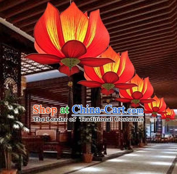Traditional Chinese Handmade Red Silk Lotus Palace Lantern China Ceiling Palace Lamp