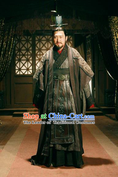 Traditional Ancient Chinese Imperial Minister Costume and Hat Complete Set, Elegant Hanfu General Orphrey Dress Chinese Qin Dynasty Imperial Courtiers Embroidered Robes for Men
