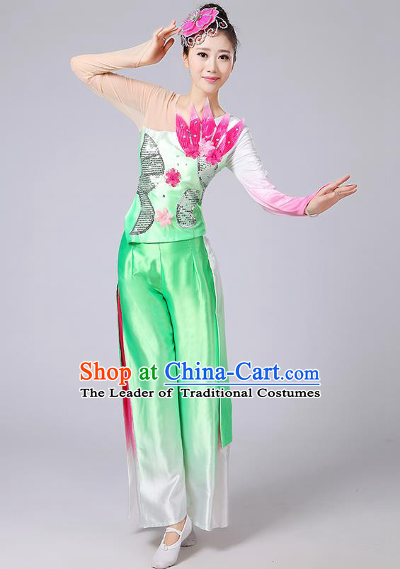 Traditional Chinese Yangge Fan Dancing Costume, Folk Dance Yangko Uniforms, Classic Umbrella Dance Elegant Dress Drum Dance Flowers Green Clothing for Women