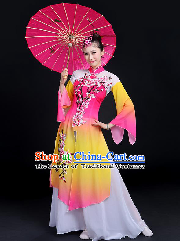 Traditional Chinese Yangge Fan Dancing Costume, Folk Dance Yangko Gradient Water Sleeve Embroider Plum Blossom Uniforms, Classic Umbrella Dance Elegant Dress Drum Dance Pink Clothing for Women