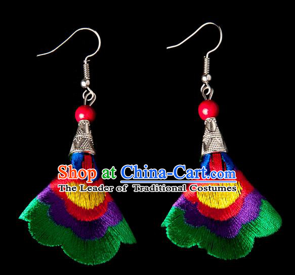Traditional Chinese Miao Nationality Crafts, Yunnan Hmong Handmade Embroidery Flower Linen Green Earrings Pendant, China Ethnic Minority Eardrop Accessories Earbob Pendant for Women