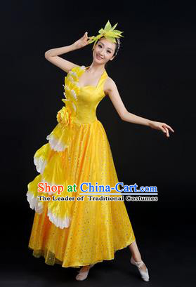 Traditional Chinese Modern Dancing Costume, Women Opening Classic Chorus Singing Group Dance Peony Costume, Folk Dance Costume, Modern Dance Yellow Dress for Women
