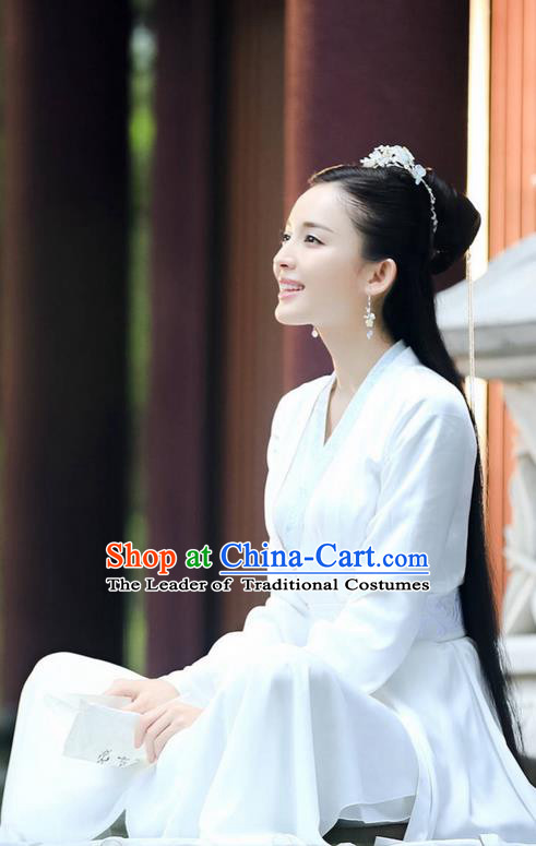 Traditional Ancient Chinese Imperial Princess Costume, Elegant Hanfu Swordsman Clothing, Chinese Ancient Aristocratic Lady Embroidered Clothing for Women