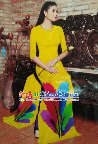 Top Grade Asian Vietnamese Traditional Dress, Vietnam National Queen Ao Dai Dress, Vietnam Palace Princess Yellow Printing Ao Dai Cheongsam Dress Clothing for Woman