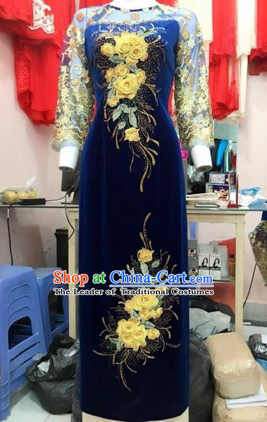 Traditional Top Grade Asian Vietnamese Costumes Classical Pleuche Full Dress, Vietnam National Ao Dai Dress Catwalks Debutante Navy Lace Qipao for Women