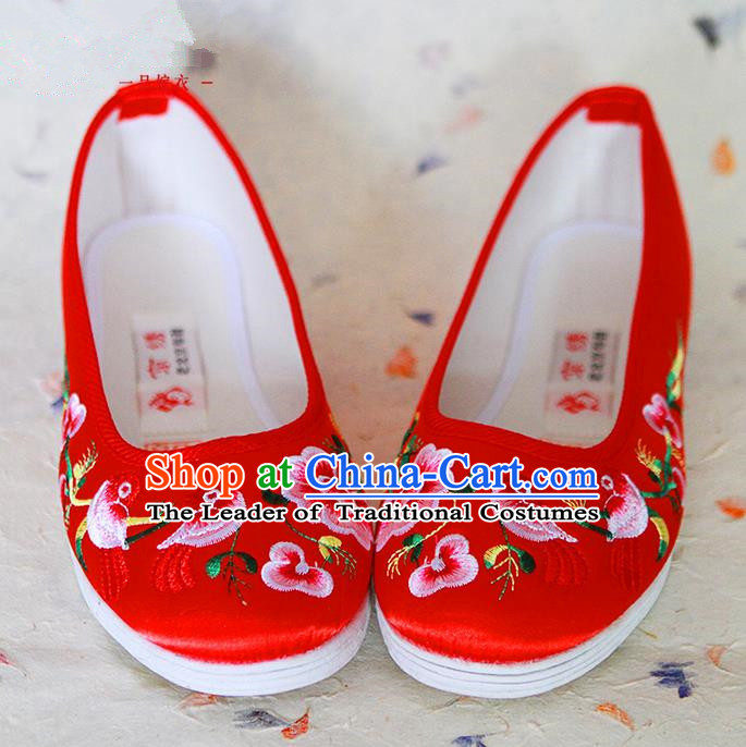 Traditional Chinese Wedding Shoes Xiuhe Red Shoes, Ancient Chinese Bride Embroidered Cloth Shoes for Women