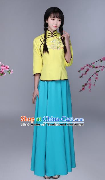 Traditional Chinese Republic of China Nobility Lady Clothing, China National Embroidered Yellow Blouse and Skirt for Women