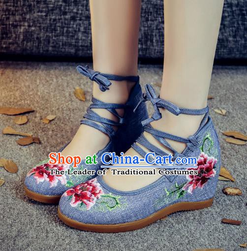 Traditional Chinese National Hanfu Blue Wedge Heel Embroidered Shoes, China Princess Embroidery Peony Shoes for Women