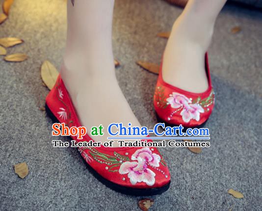 Traditional Chinese National Hanfu Red Satin Embroidered Shoes, China Princess Embroidery Shoes for Women