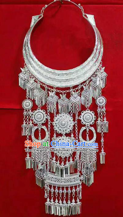 Chinese Traditional Miao Nationality Jewelry Accessories Ethnic Wedding Sliver Necklace for Women