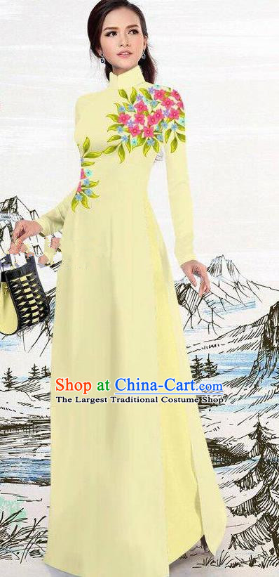 Asian Traditional Vietnam Female Costume Vietnamese Light Yellow Ao Dai Cheongsam for Women