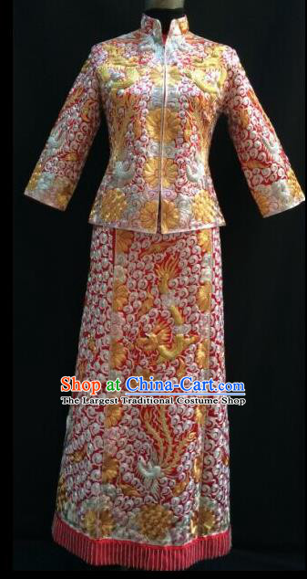 Traditional Chinese Embroidered Xiuhe Suit Ancient Bride Red Wedding Costumes for Women