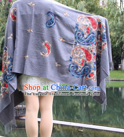 Chinese Traditional Embroidered Scarf Yunnan National Grey Wool Cloak for Women