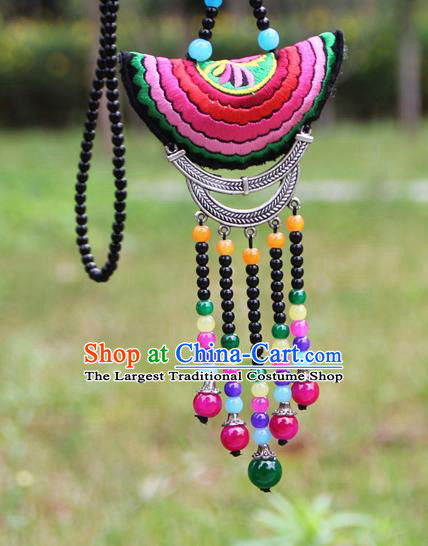 Chinese Traditional Accessories Yunnan Minority Embroidered Beads Tassel Necklace for Women
