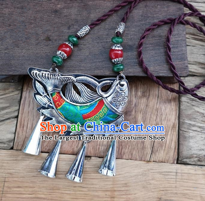 Chinese Traditional Jewelry Accessories Yunnan Minority Embroidered Blue Fish Necklace for Women