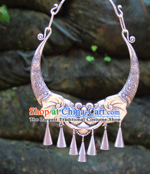 Chinese Traditional Minority Carving Elephants Necklace Ethnic Folk Dance Accessories for Women