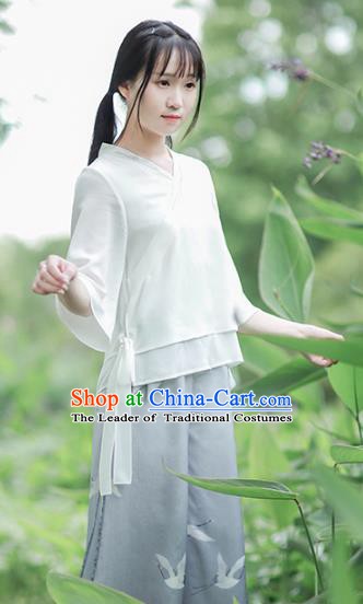 Traditional Chinese National Costume Embroidered White Shirts Hanfu Cheongsam Blouse for Women