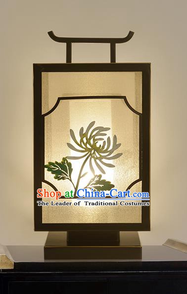 Traditional China Ancient Iron Chrysanthemum Desk Lanterns Handmade Table Lantern Ancient Lamp